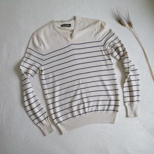 Club Monaco Merino Wool V-Neck